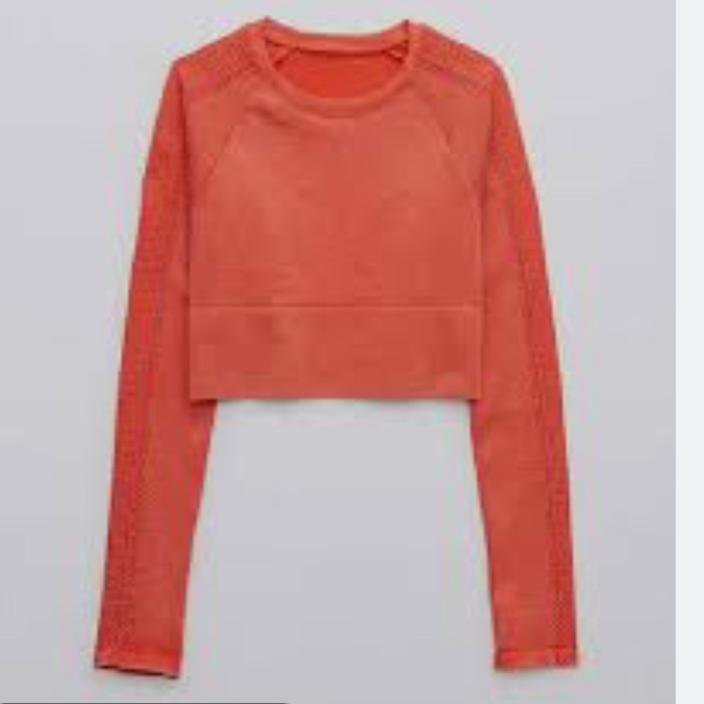 OFFLINE Aerie Sidewalk Seamless Ribbed Long Sleeve Cropped Size Small